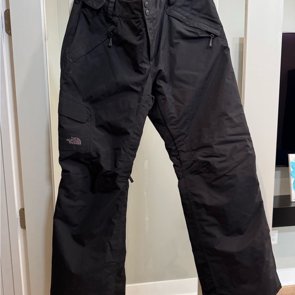 The North Face Woman’s Black Ski Pants
